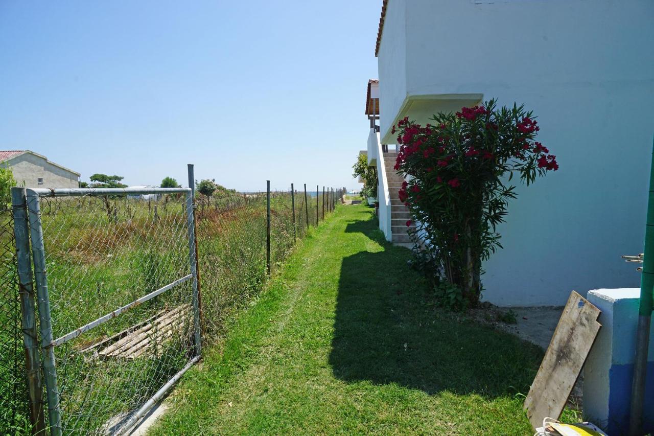 Dolphins House Villa Paralia Avdhiron Exterior photo